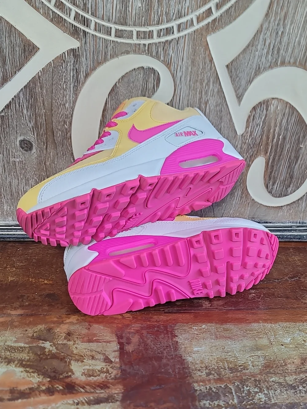 ๐ฅ Nike Air Max 90 "Topaz Fuchsia" ๐ฅ Wmns 6, Good Condition. Fast Shipping - Picture 11 of 16